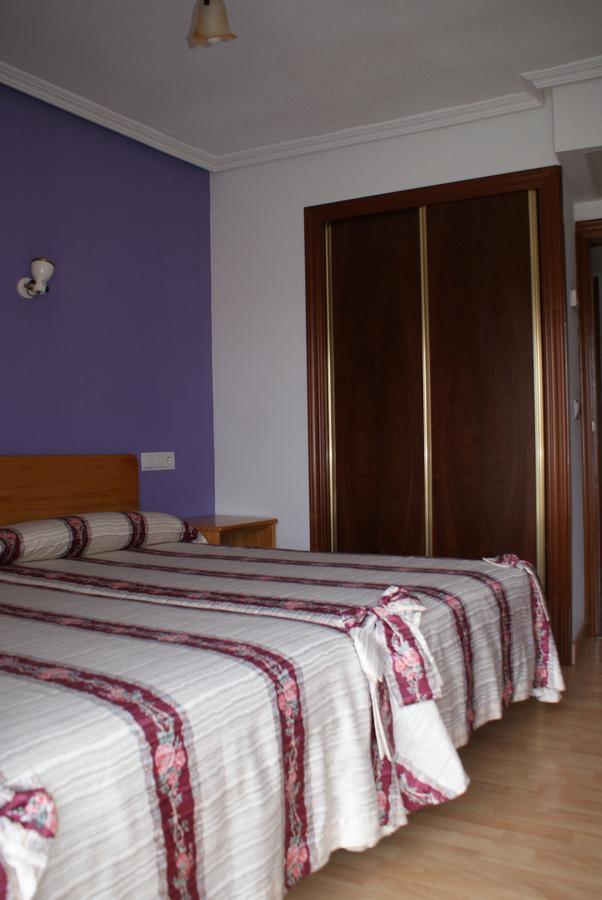 Hostal Virgen Del Villar Лагуна-де-Дуеро Екстер'єр фото