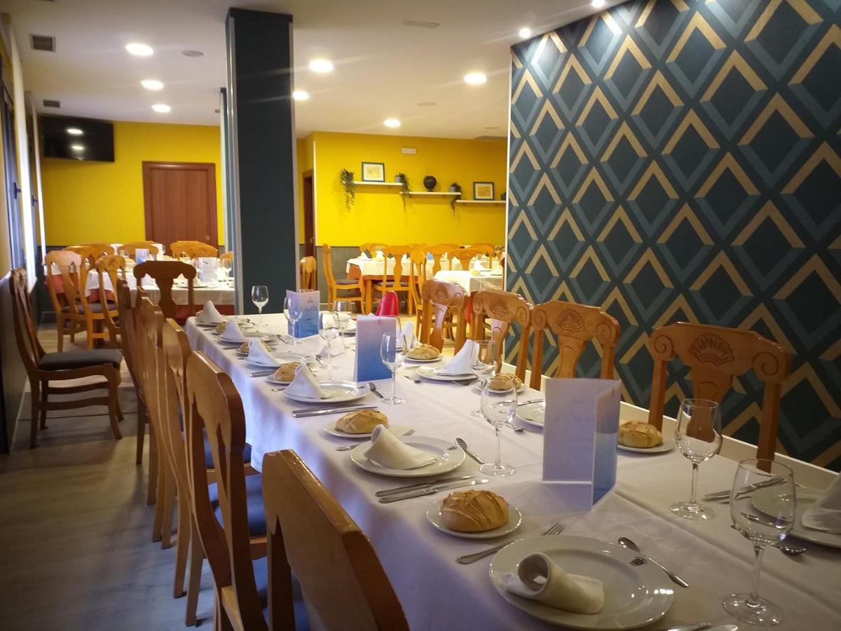 Hostal Virgen Del Villar Лагуна-де-Дуеро Екстер'єр фото